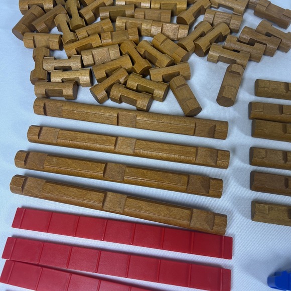 Lot Of 118 Clean Wooden Lincoln Logs And Roof Pieces For Building K'NEX 2014 - Picture 10 of 10